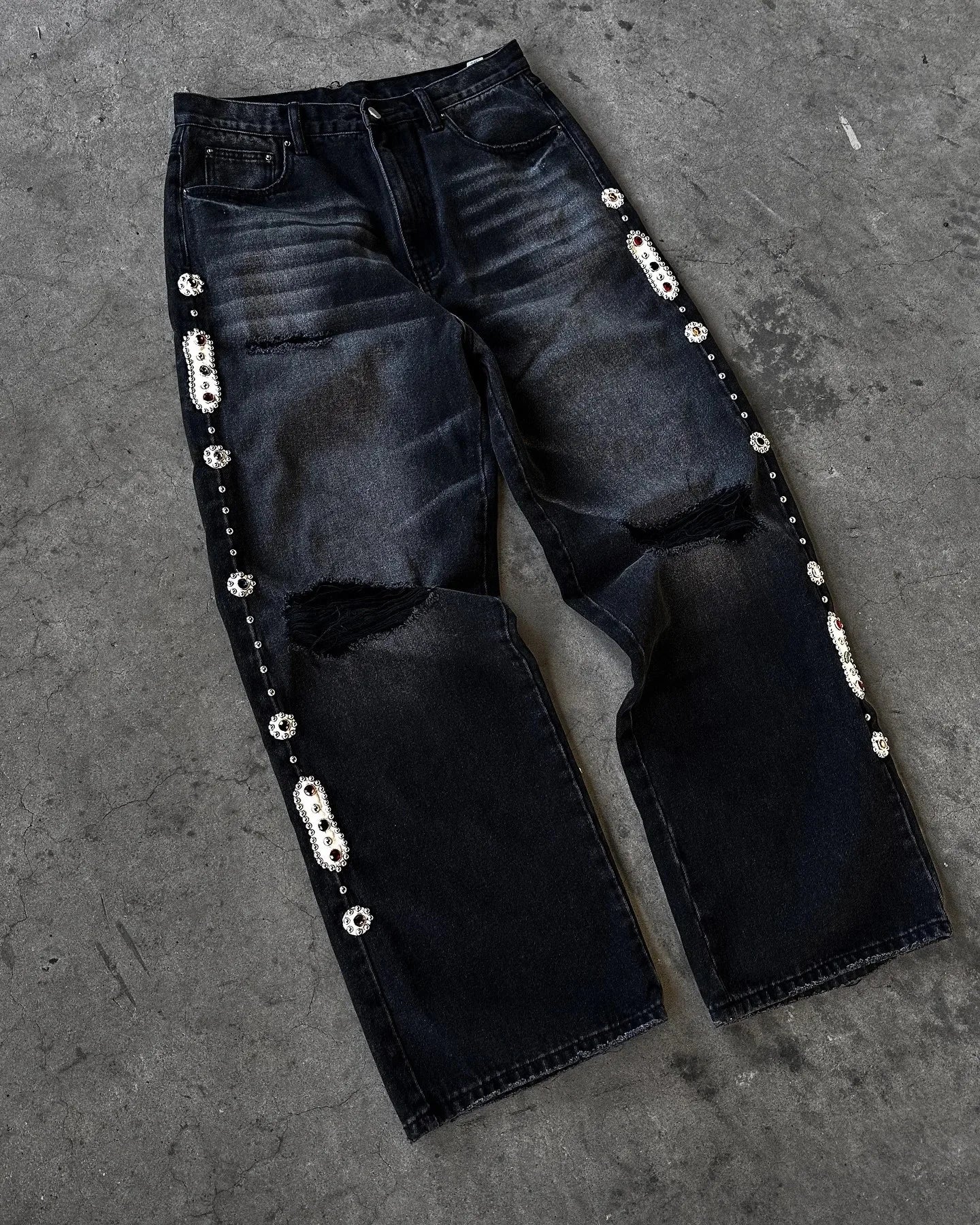 Vintage Cherry Blossom Black Knight Embroidery Jeans Y2k